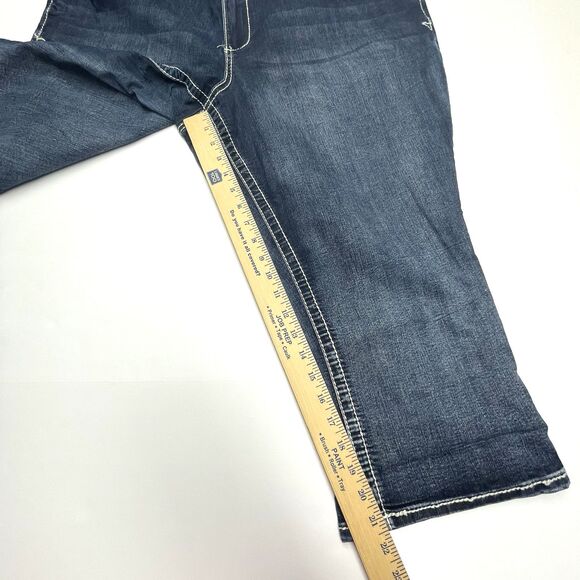 Maurices Denim Capris Heavy Stitch Embroidery Bling Pockets Women's Size 24 - Picture 12 of 16